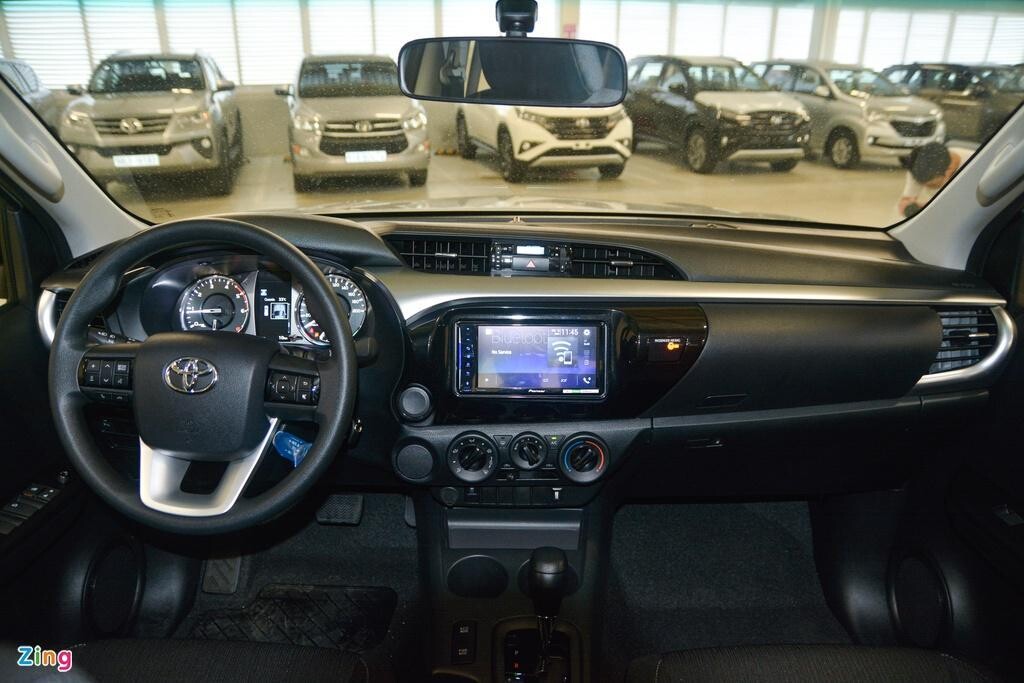 Toyota Hilux 13