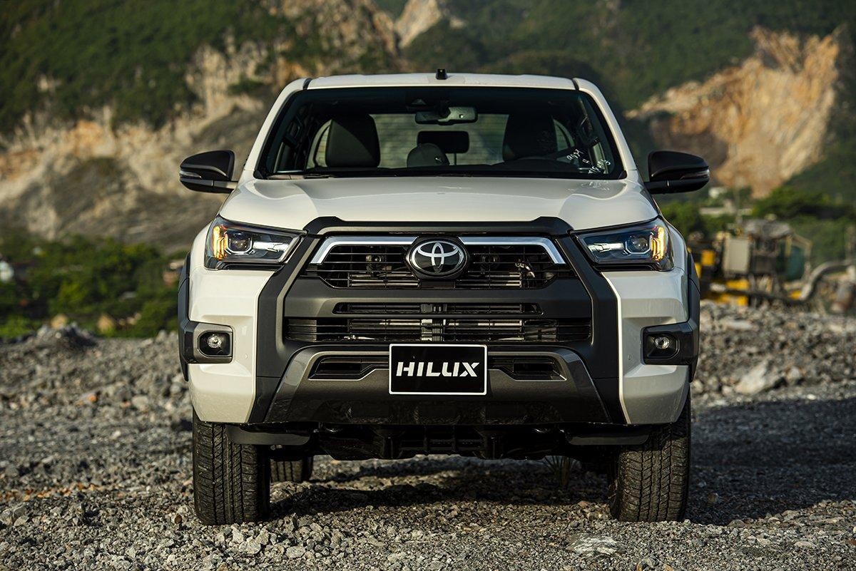 Toyota Hilux 8 toyota hilux 2021 2